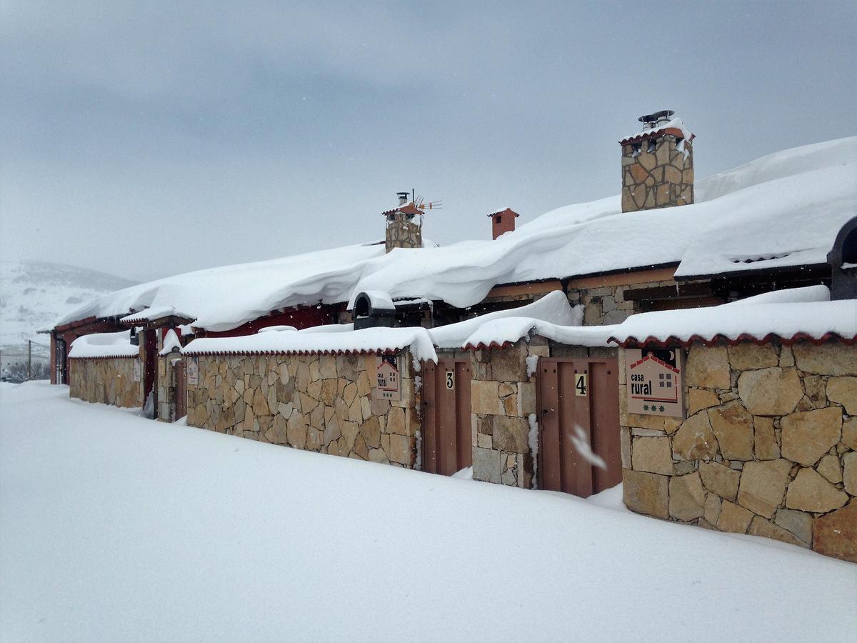 la cabaña de gredos San Martin de la Vega del Alberche Exterior foto