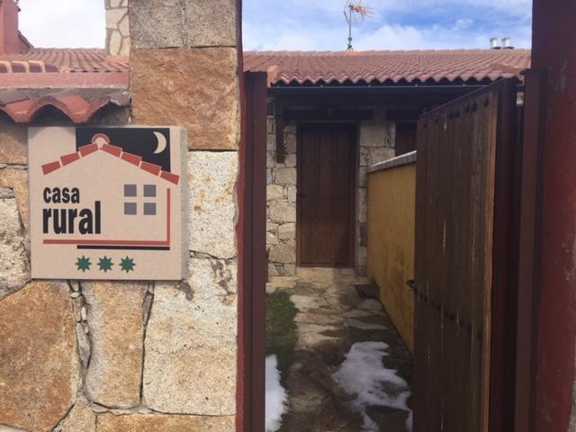 la cabaña de gredos San Martin de la Vega del Alberche Exterior foto